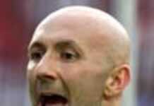 La Fédération française de football alourdit la peine de Barthez