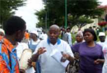 Gabon : la marche des agents municipaux de Libreville stoppée par la police