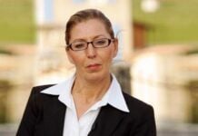 Cathy Sarraï, alias Super Nanny