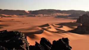 Le tassili n’Ajjer, massif montagneux du Sahara algérien