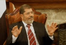 Violences en Egypte : Morsi lâche du lest ?
