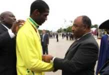 Gabon : Ali Bongo glorifie Anthony Obame