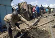 Kenya: un train déraille, percute des maisons et fait 10 blessés