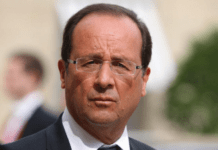 Centrafrique : Hollande salue l’envoi de 12 000 Casques bleus