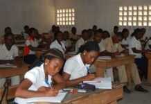 Côte d’Ivoire : une jeune fille accouche en plein examen du baccalauréat