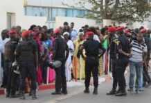 Sénégal : la violence s’invite au procès de Karim Wade