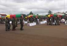 Le Cameroun rend hommage à 26 soldats tués par Boko Haram