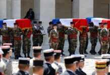 Soldats morts au Mali : honneurs militaires en France, hommages au Sénégal