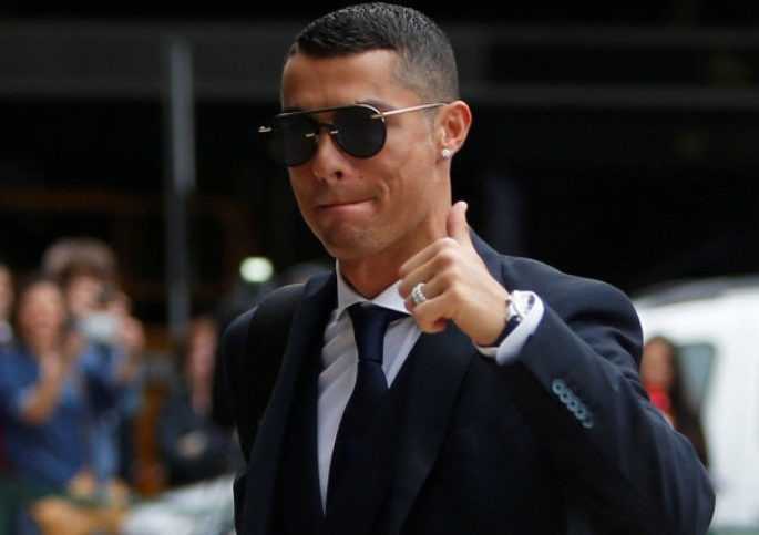 Ronaldo, champion du ballon rond et& de la fraude !