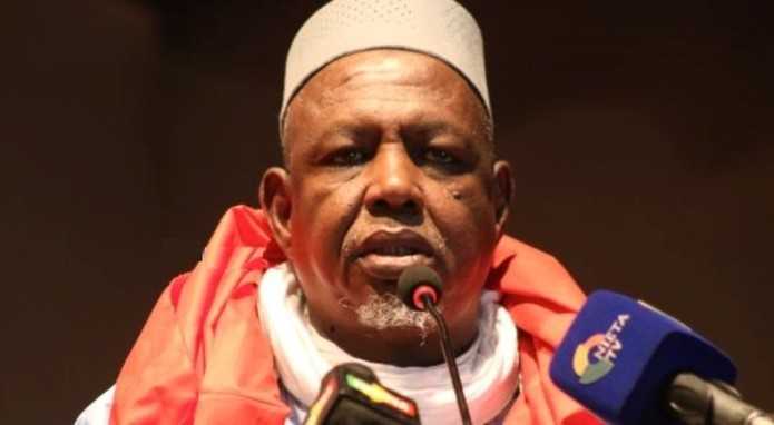 Mali : après deux jours d'échauffourées, l'imam Mahmoud Dicko appelle au calme