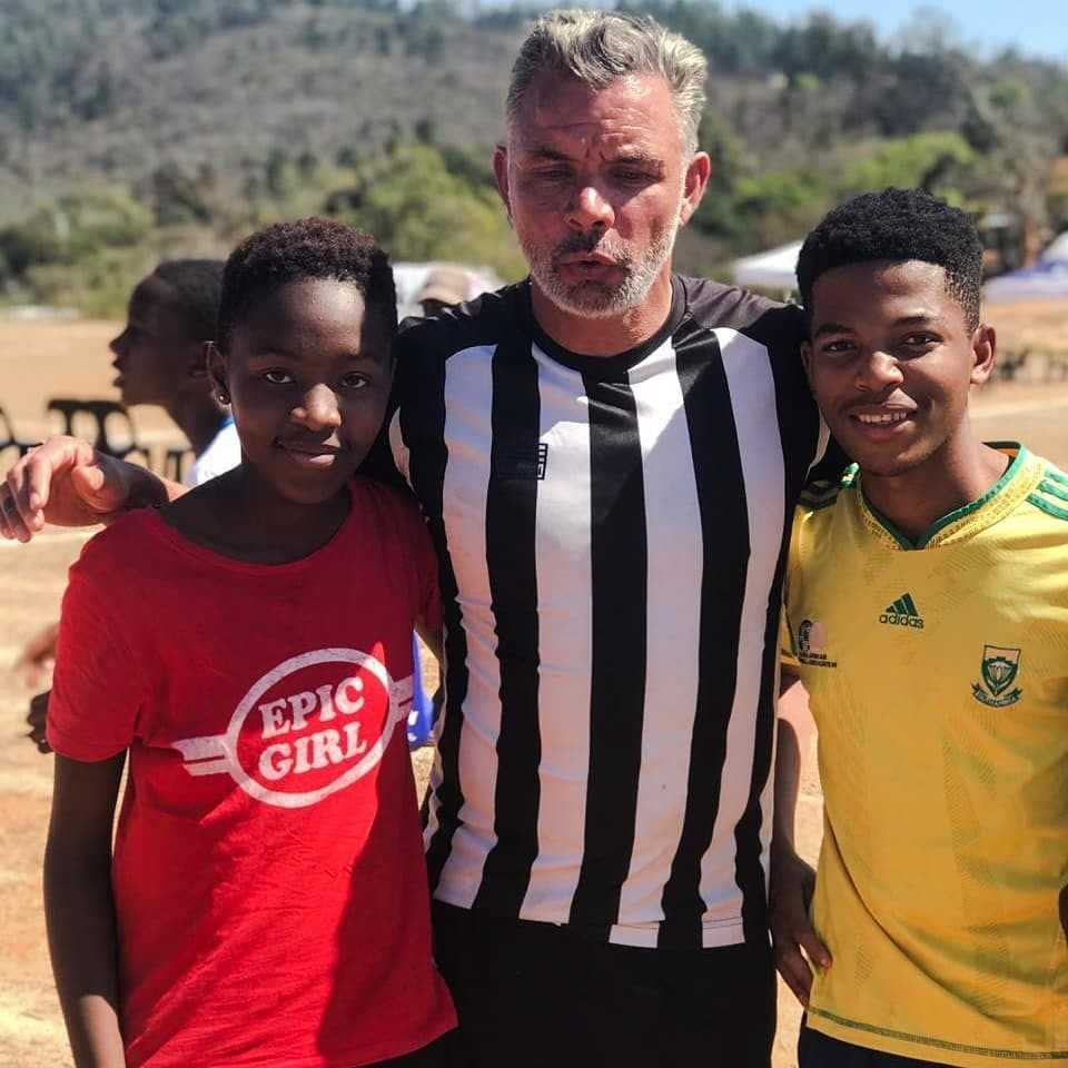 « Toutes les vies comptent » : ancien des Bafana-Bafana, Mark Fish déclenche la polémique