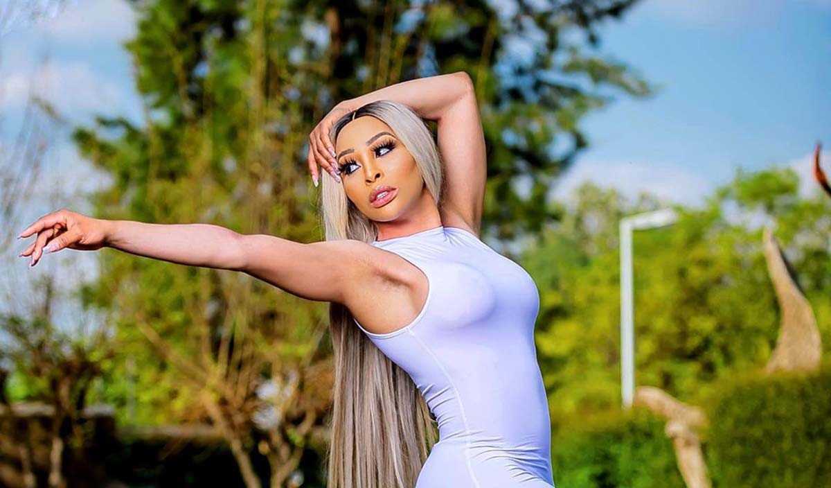 Khanyi Mbau, la « poupée Barbie » sud-africaine