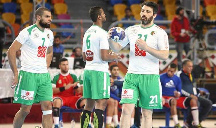 Handball : les 20 Algériens pour l'expédition égyptienne