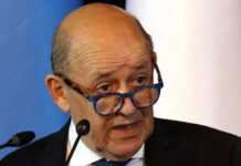 Jean-Yves Le Drian, diplomate français