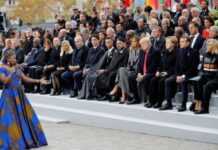 Angélique Kidjo lors de lé célébration de l'Armistice