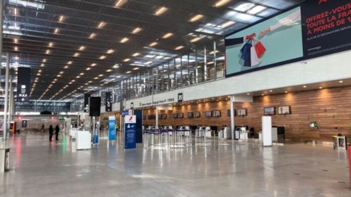 Aéroport Charles De Gaulle en France