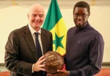 Gianni Infantino et Bassirou Diomaye Faye