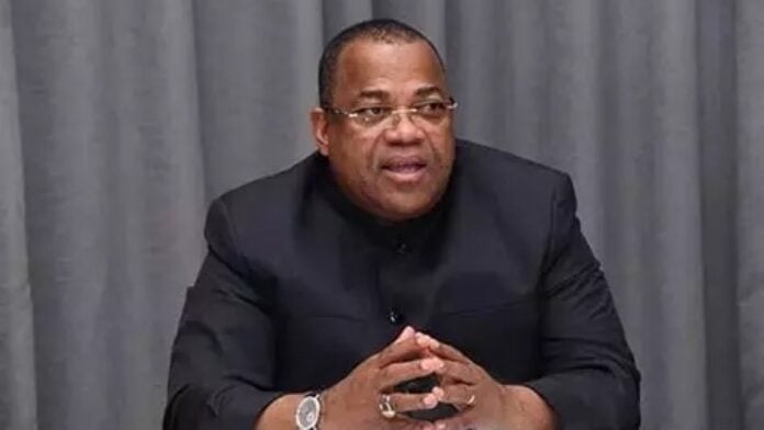 Julien Nkoghe Bekale, ancien Premier Ministre du Gabon