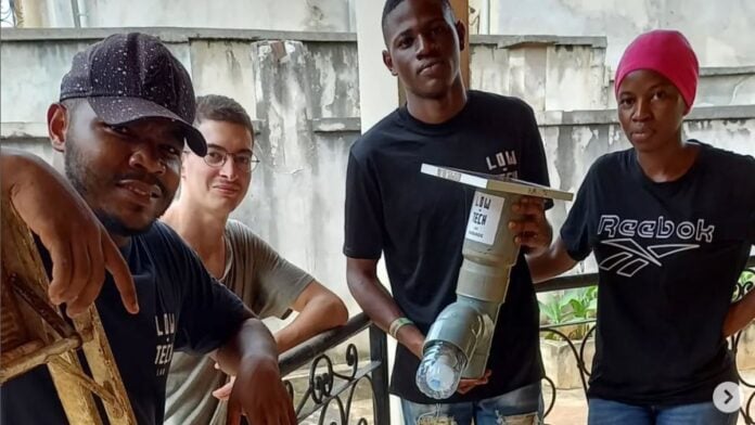 Atelier sur la fabrication de lampadaire