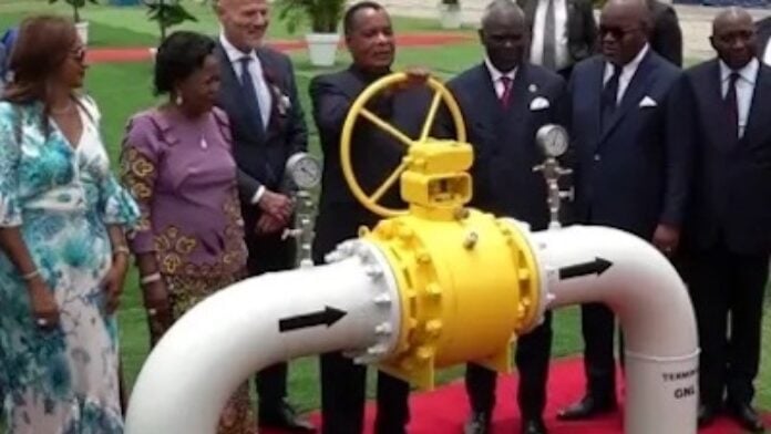 Inauguration par le Président Denis Sassou-Nguesso d'un site de production de gaz naturel à Pointe Noire le 27 février 2024